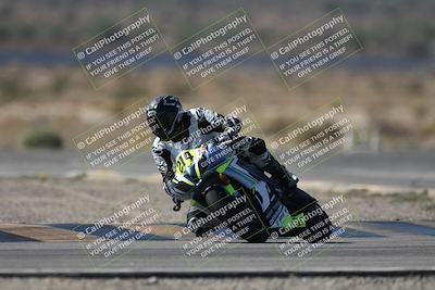 media/Oct-05-2025-CVMA (Sun) [[beeef4f201]]/Race 3-Amateur Supersport Middleweight/